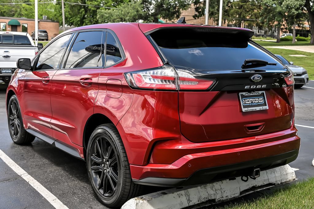 Certified 2022 Ford Edge ST-Line w/ Class II Trailer Tow Package AWD/4WD image 7