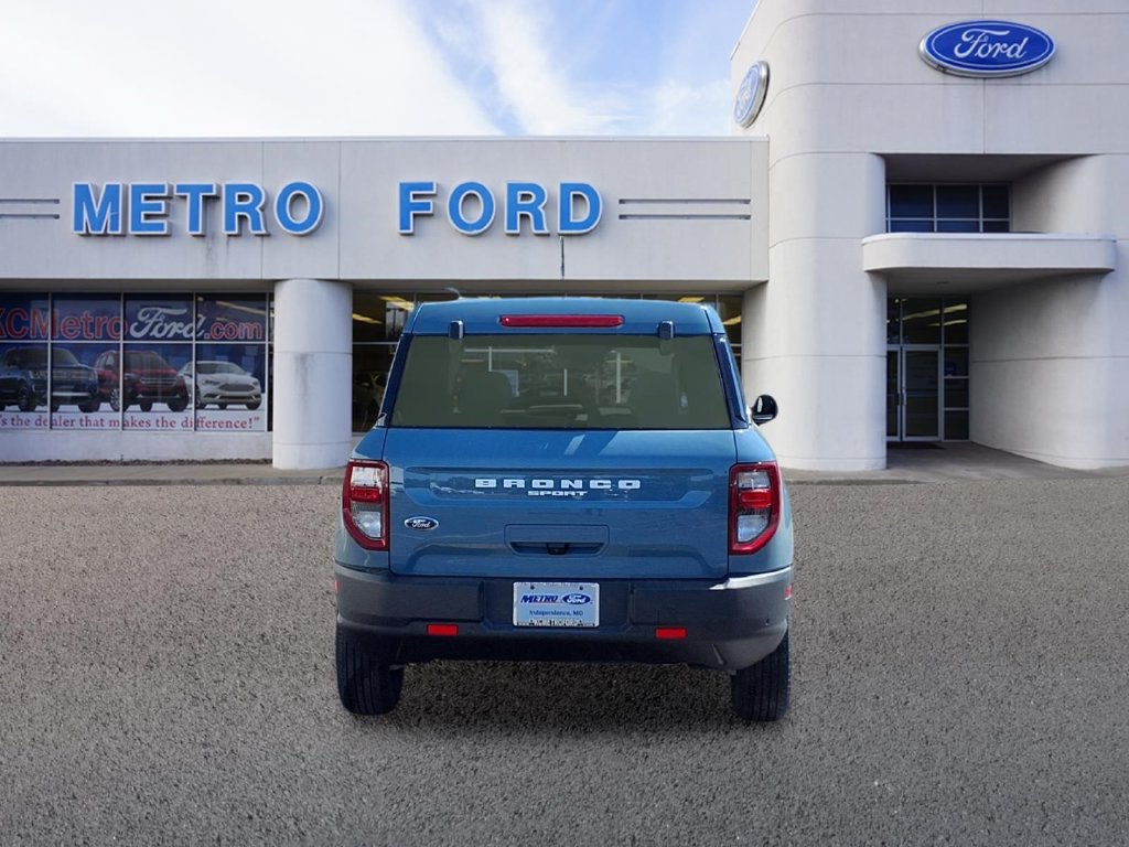 Certified 2023 Ford Bronco Sport Outer Banks w/ Tech Package AWD/4WD image 4