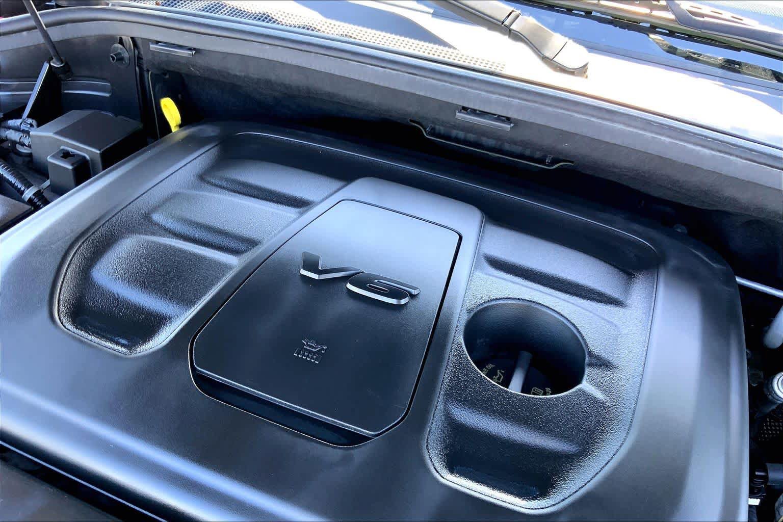 Used 2019 Jeep Grand Cherokee Altitude RWD image 29