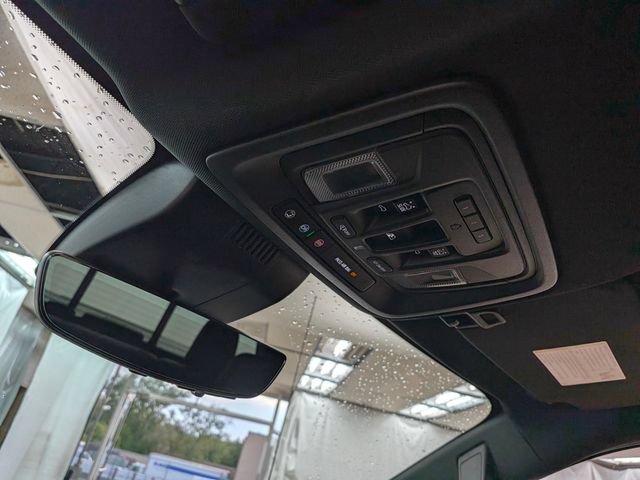 Used 2024 GMC Sierra 1500 AT4 AWD/4WD image 18