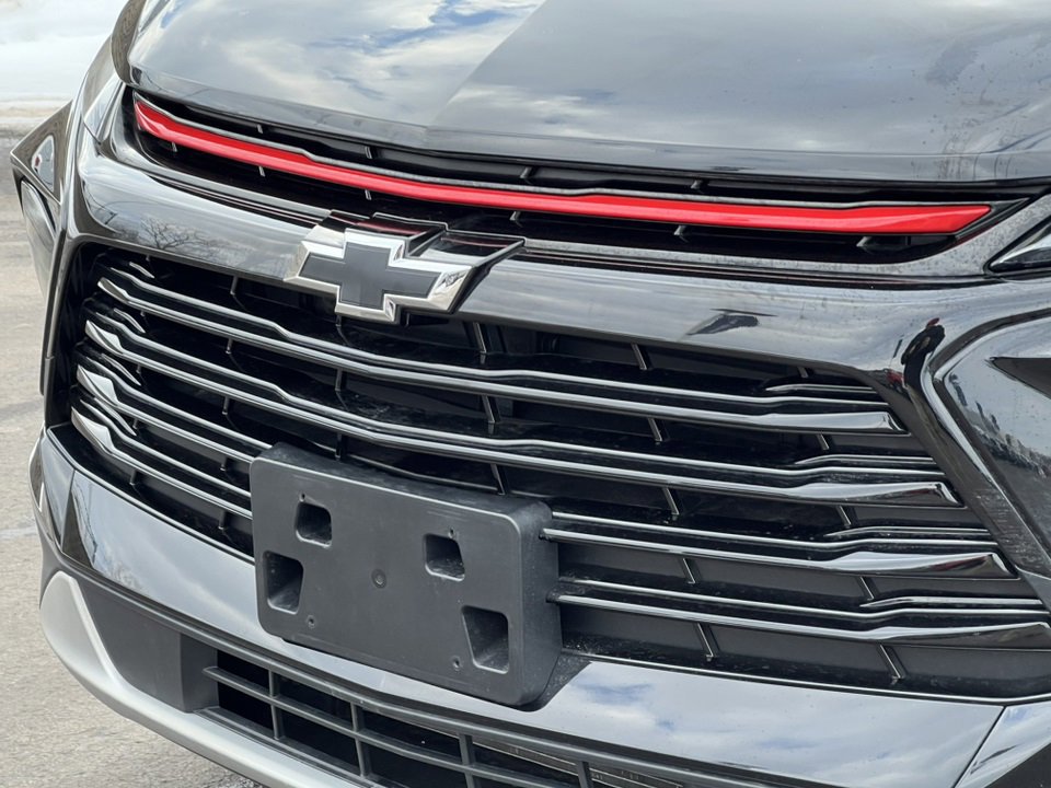 Used 2023 Chevrolet Blazer LT image 42