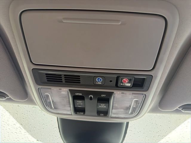 Used 2024 Honda Odyssey Touring image 45