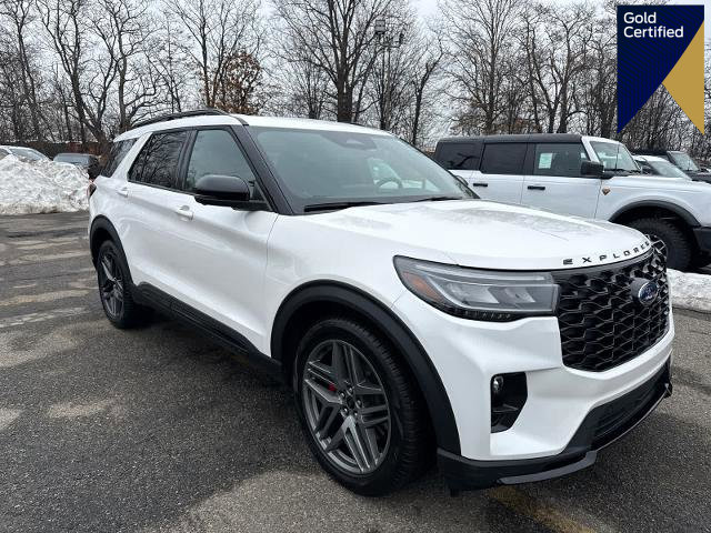 Certified 2025 Ford Explorer ST image 1