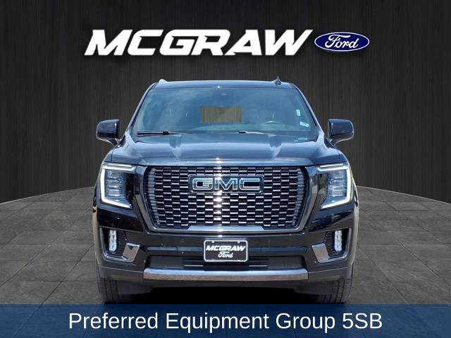 Used 2024 GMC Yukon Denali Ultimate AWD/4WD image 3