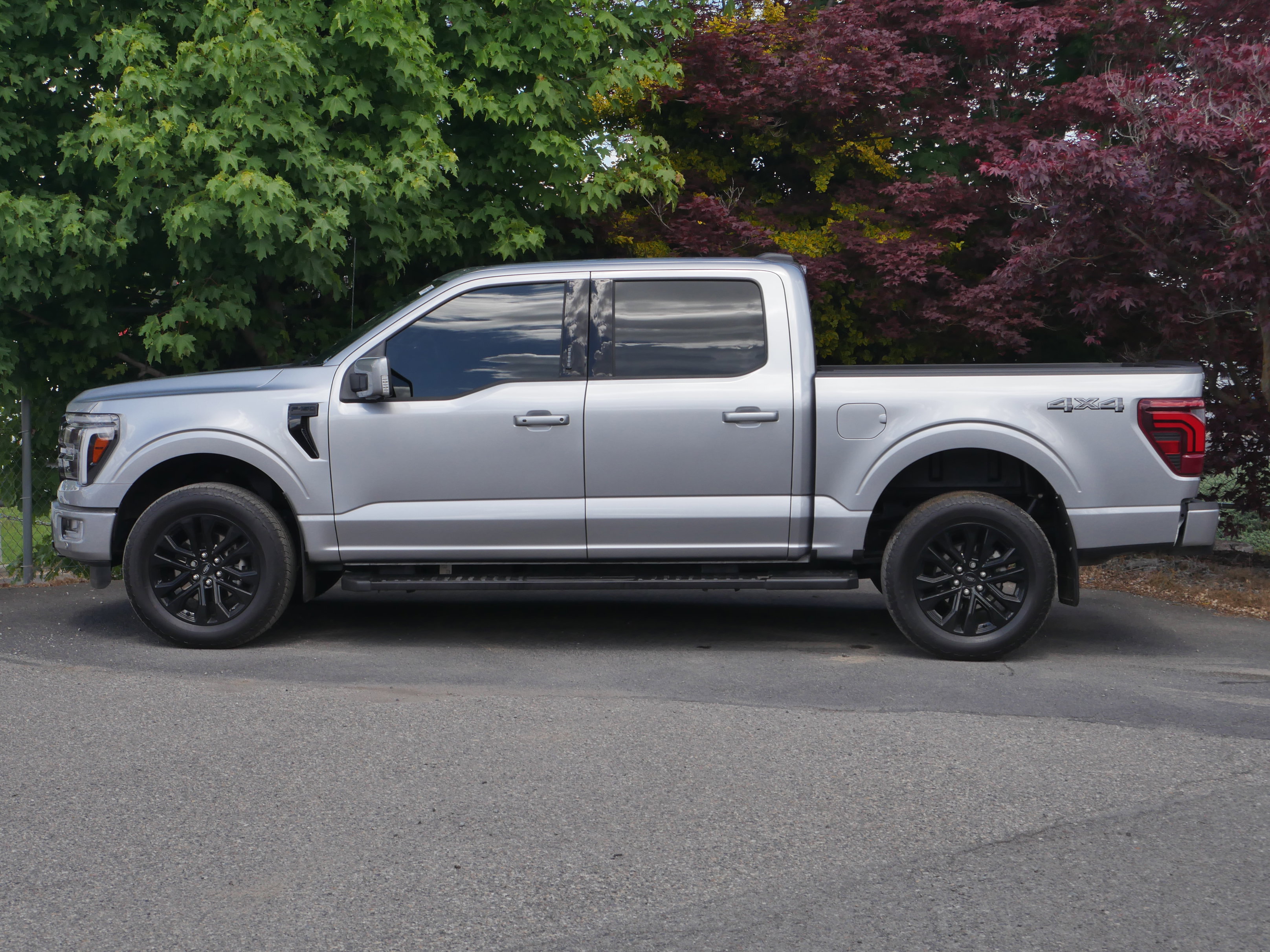 Certified 2024 Ford F150 Lariat w/ Equipment Group 502A High AWD/4WD image 19