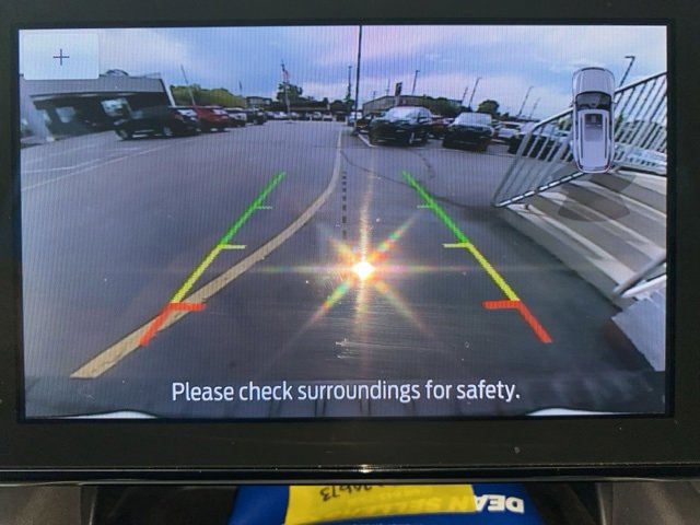 Certified 2022 Ford Explorer XLT w/ Equipment Group 202A image 12