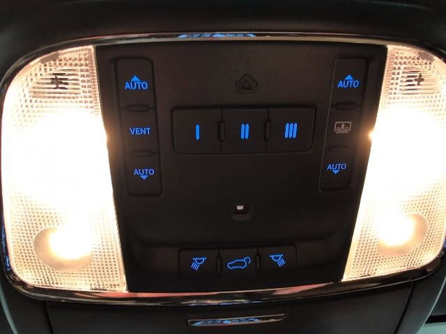 Used 2021 Jeep Grand Cherokee Summit image 31