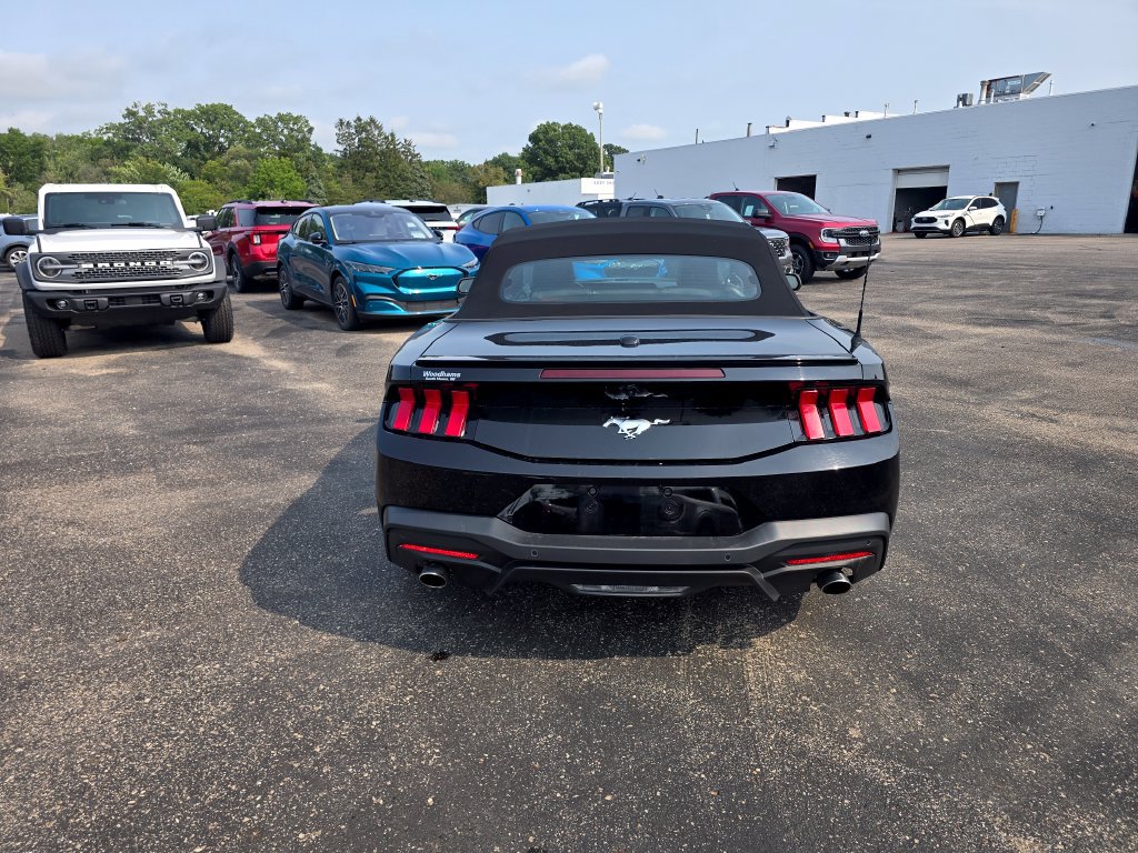 Certified 2025 Ford Mustang Premium RWD image 4