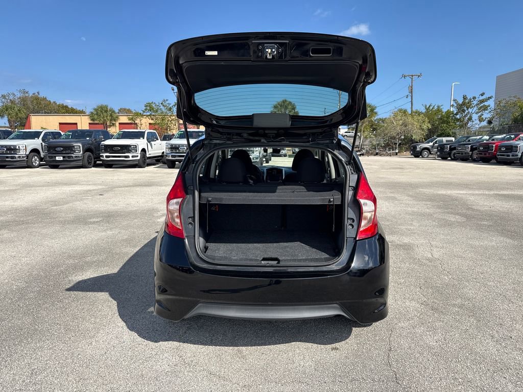Used 2017 Nissan Versa Note SV image 24