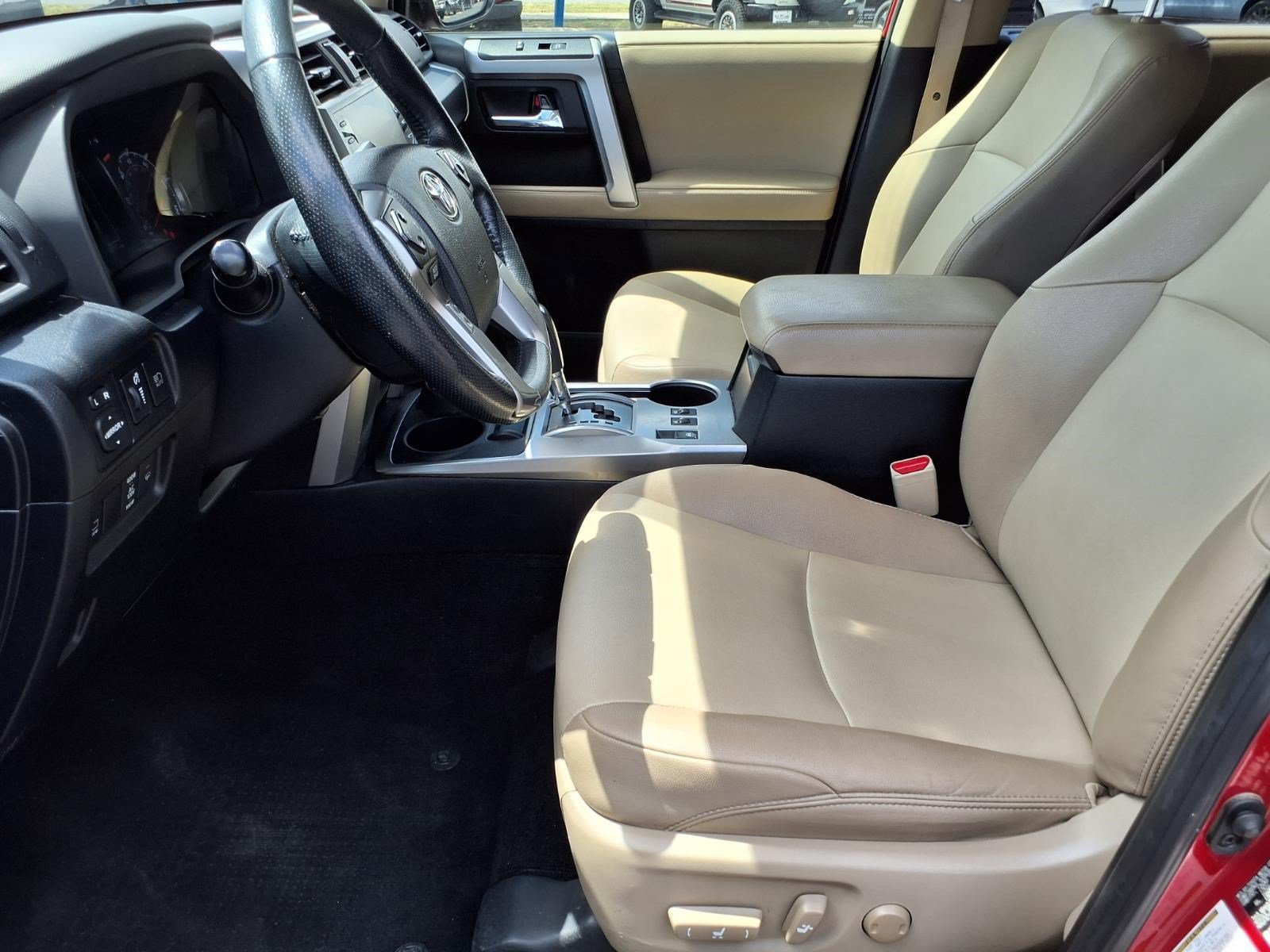 Used 2023 Toyota 4Runner SR5 Premium w/ Moonroof Package AWD/4WD image 14