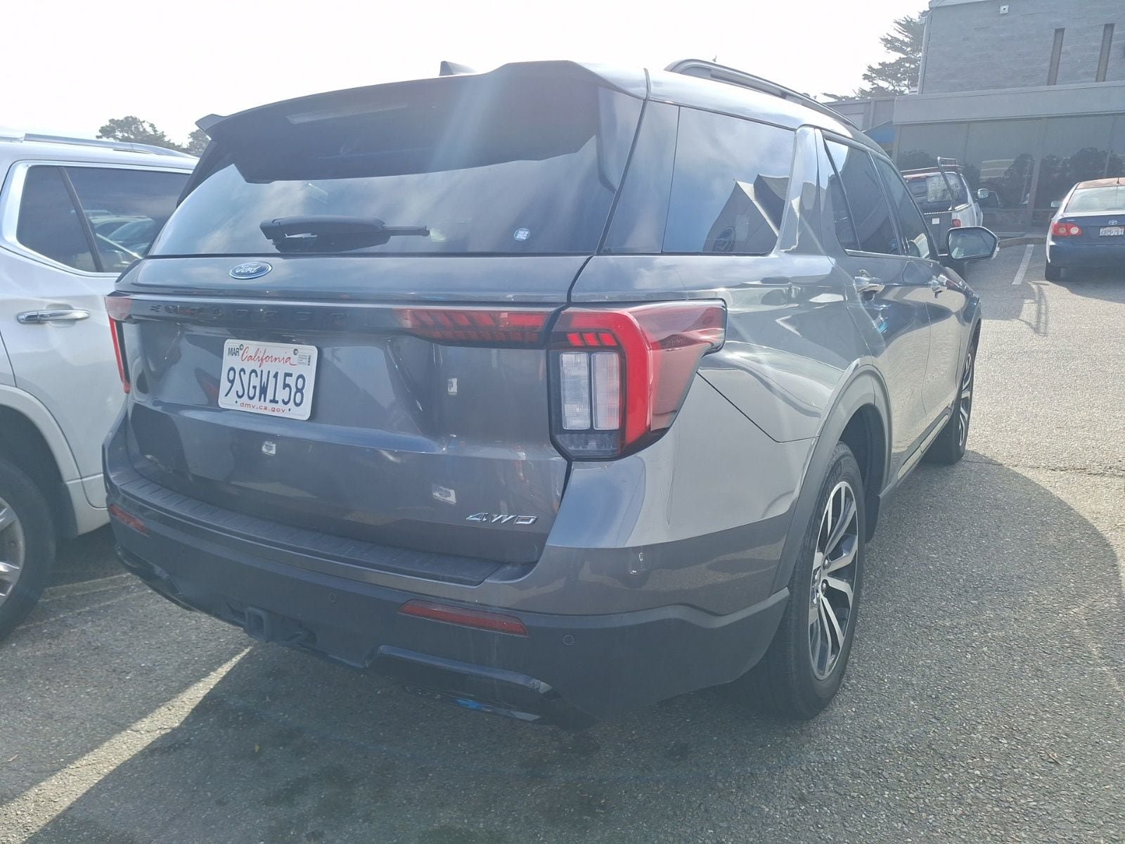 Certified 2025 Ford Explorer ST-Line AWD/4WD image 12