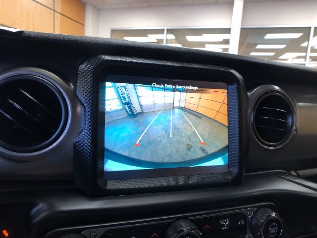 Used 2022 Jeep Wrangler Unlimited Sport AWD/4WD image 16