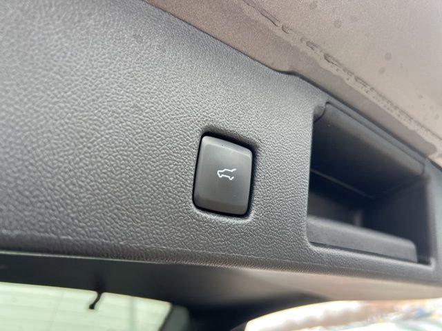 Certified 2024 Ford Escape ST-Line w/ Tech Pack #1 image 23
