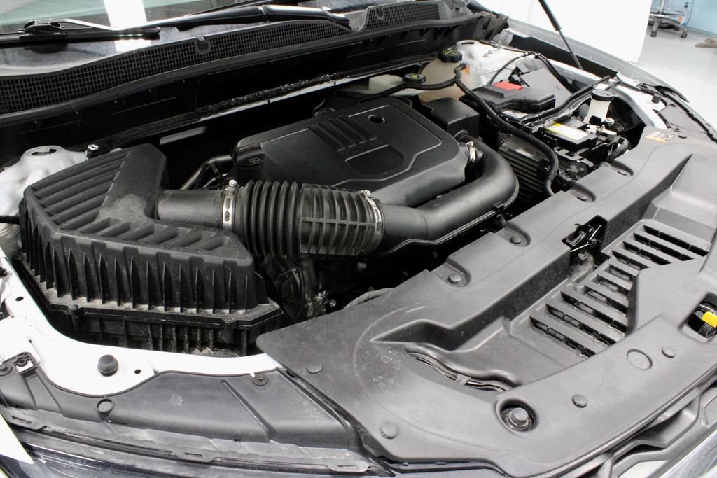 Used 2025 Chevrolet Blazer LT FWD image 15