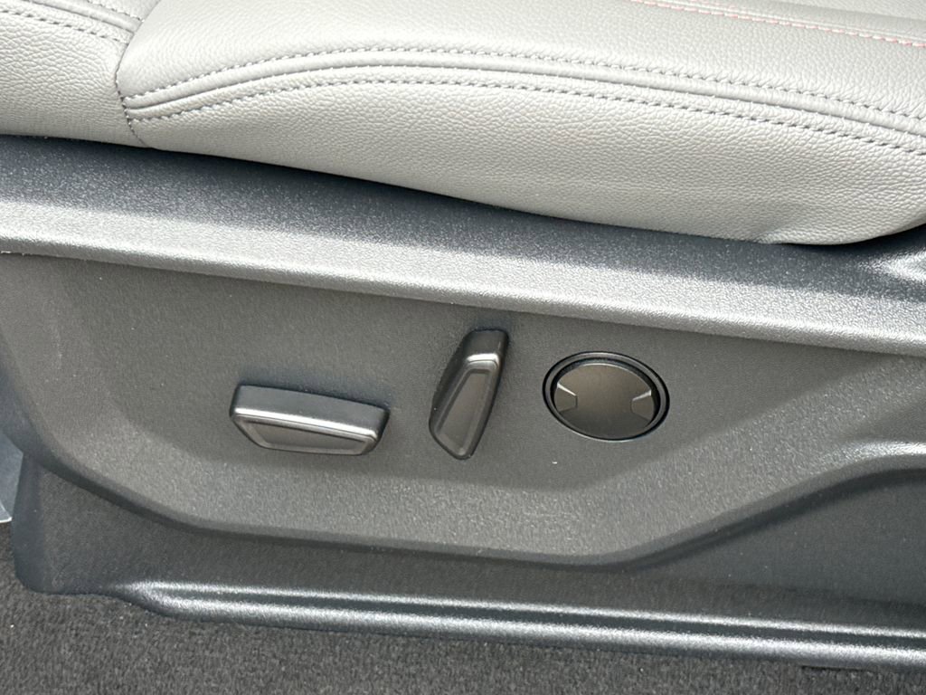 Certified 2025 Ford Expedition Max Active image 26