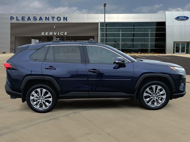 Used 2024 Toyota RAV4 XLE Premium FWD image 6