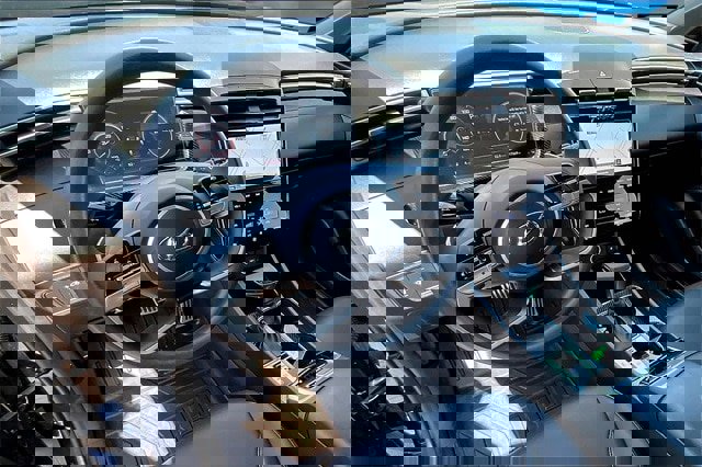 Used 2024 Hyundai Santa Cruz Night image 16