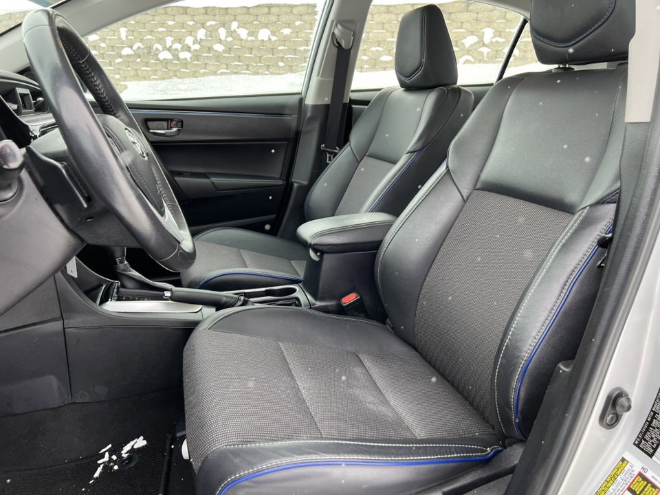 Used 2017 Toyota Corolla SE image 9