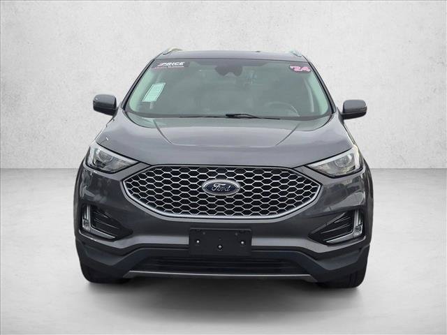 Certified 2024 Ford Edge SEL w/ Convenience Package AWD/4WD image 2