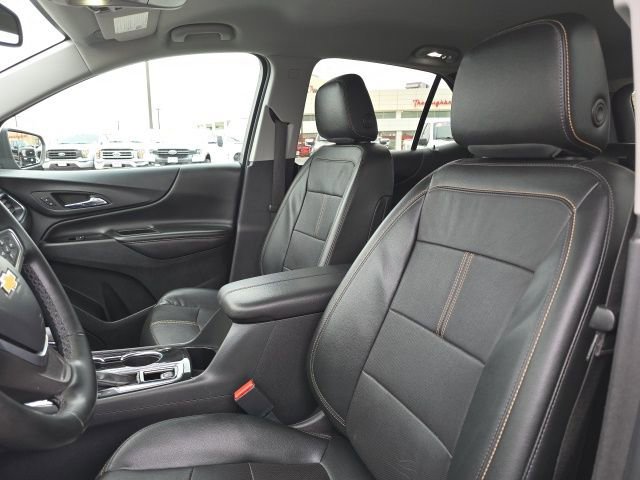 Used 2023 Chevrolet Equinox Premier image 13
