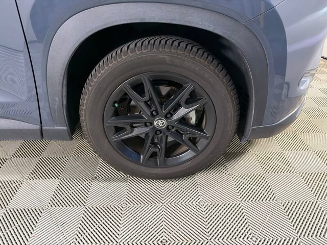 Used 2024 Toyota Grand Highlander AWD image 17