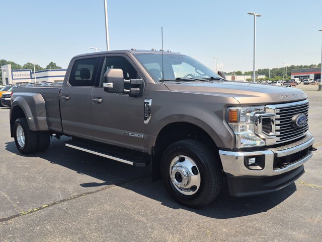 Certified 2022 Ford F350 Lariat w/ Lariat Ultimate Package AWD/4WD image 2
