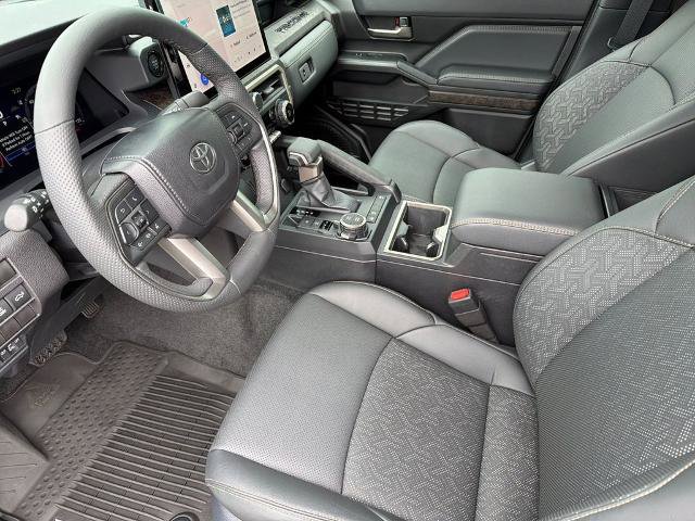 Used 2024 Toyota Tacoma Limited w/ Limited Package (LT) AWD/4WD image 9