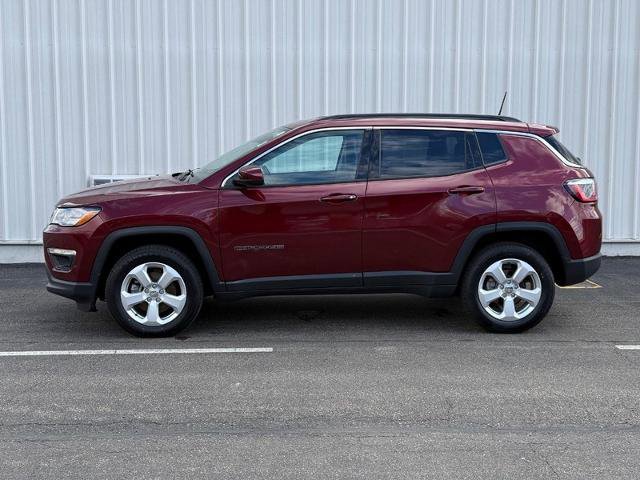 Used 2020 Jeep Compass Latitude w/ Cold Weather Group image 2