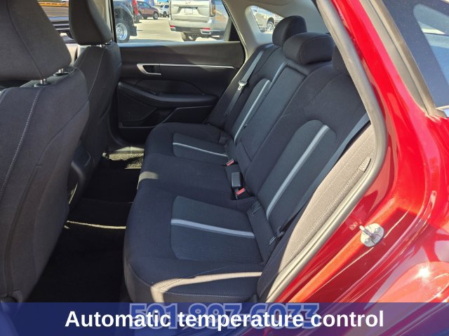 Used 2025 Hyundai Sonata SEL FWD image 13