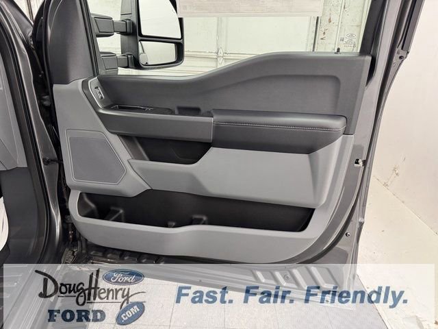 Certified 2025 Ford F250 XL w/ STX Appearance Package image 36
