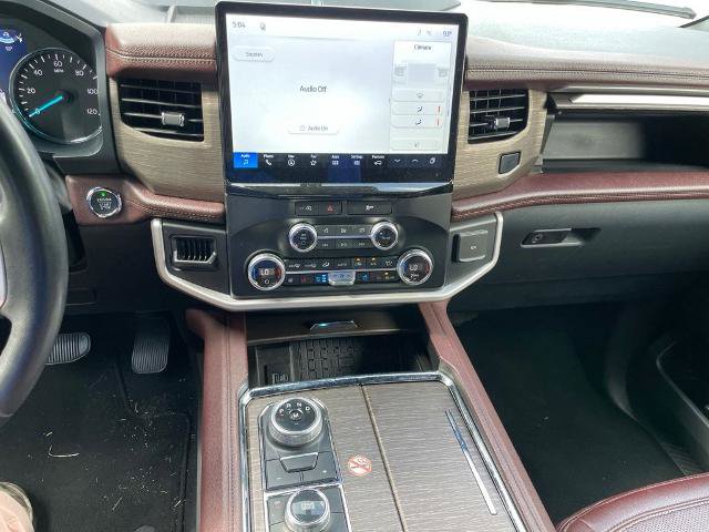 Certified 2024 Ford Expedition Limited AWD/4WD image 11