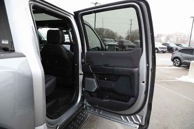 Certified 2022 Ford F150 Raptor w/ Equipment Group 801A High image 38