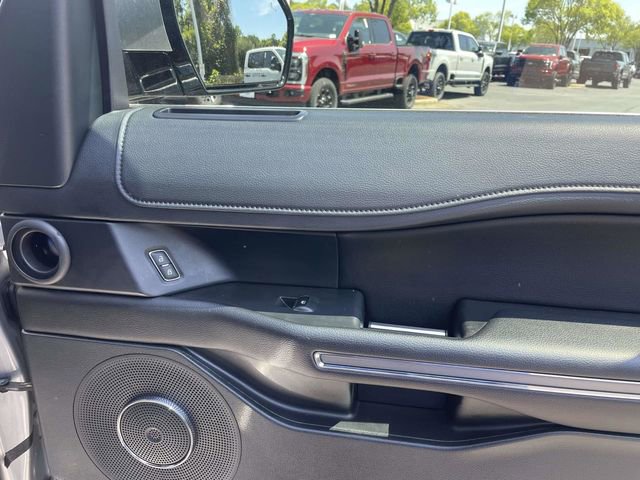Certified 2021 Ford Expedition XLT RWD image 27
