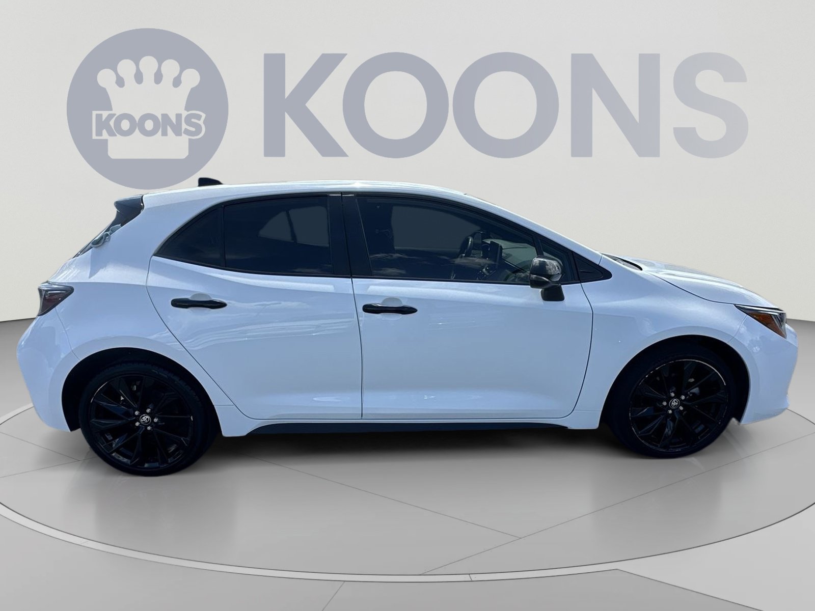 Used 2022 Toyota Corolla SE FWD image 12