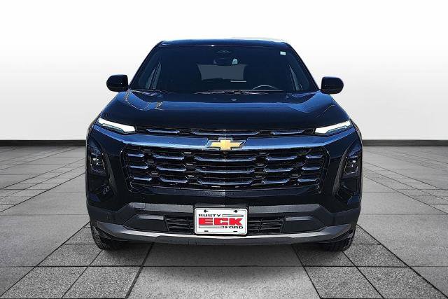 Used 2025 Chevrolet Equinox LT AWD/4WD image 2