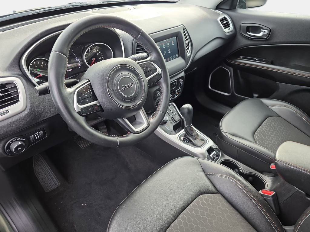 Used 2019 Jeep Compass Latitude AWD/4WD image 13