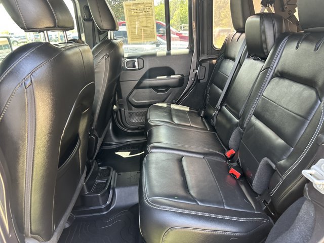 Used 2021 Jeep Wrangler Unlimited Sahara AWD/4WD image 19