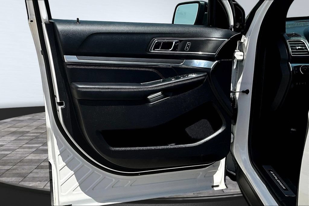 Certified 2019 Ford Explorer Sport AWD/4WD image 19