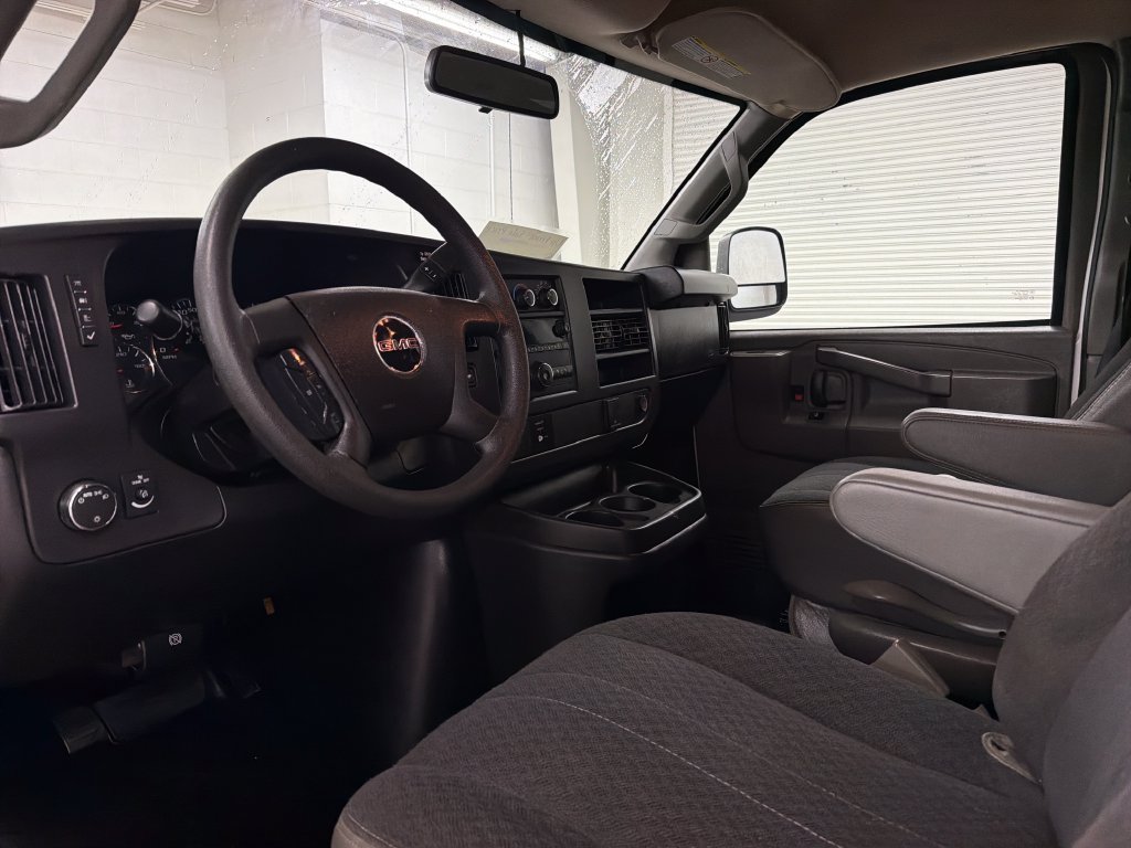 Used 2025 GMC Savana 2500 w/ Driver Convenience Package RWD image 6
