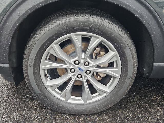 Certified 2022 Ford Explorer XLT w/ Equipment Group 202A AWD/4WD image 29