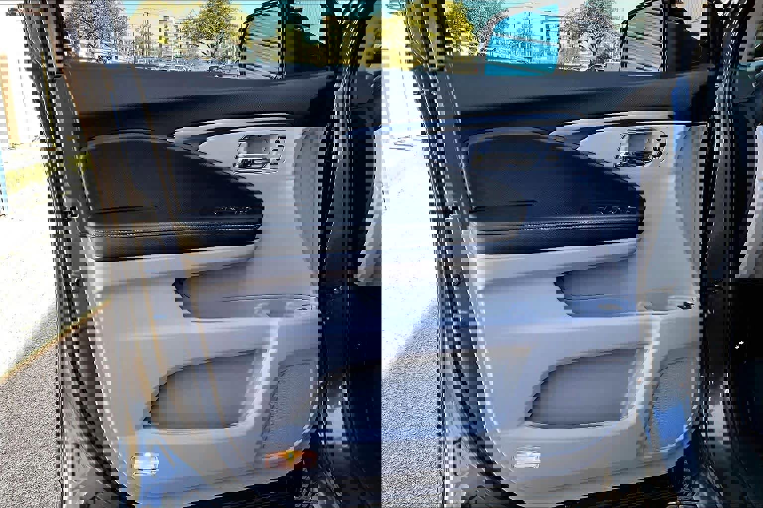 Used 2023 Honda Ridgeline RTL-E image 24