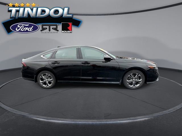 Used 2023 Honda Accord EX image 2