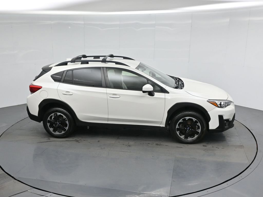 Used 2022 Subaru Crosstrek 2.0i Premium image 14