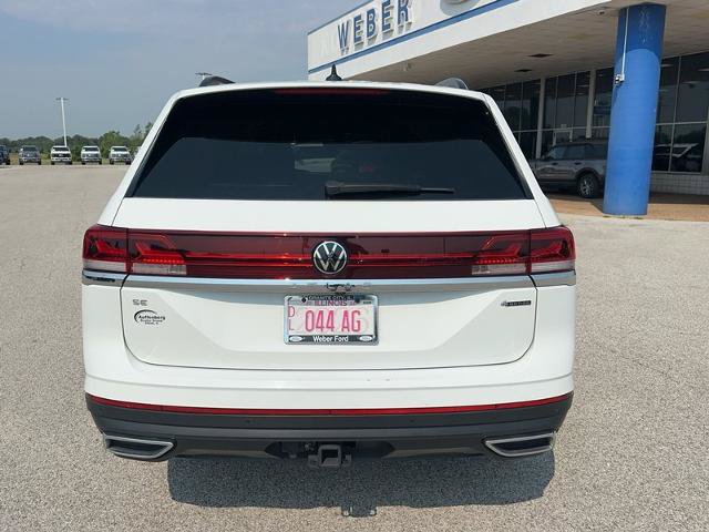 Used 2024 Volkswagen Atlas SE AWD/4WD image 4