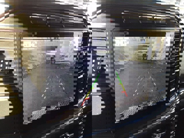 Certified 2022 Ford F150 XLT w/ Equipment Group 302A High image 15