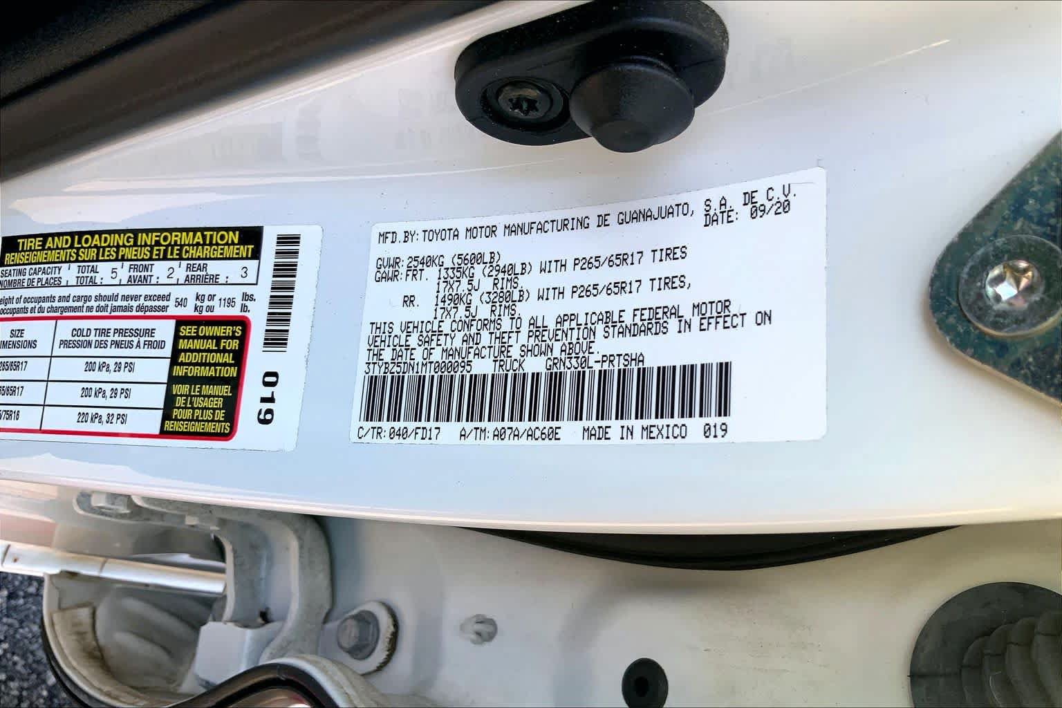 Used 2021 Toyota Tacoma TRD Sport RWD image 28