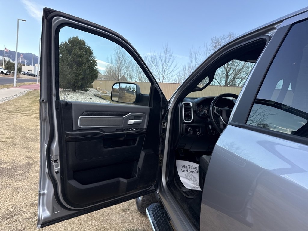 Used 2022 RAM 2500 Big Horn image 9