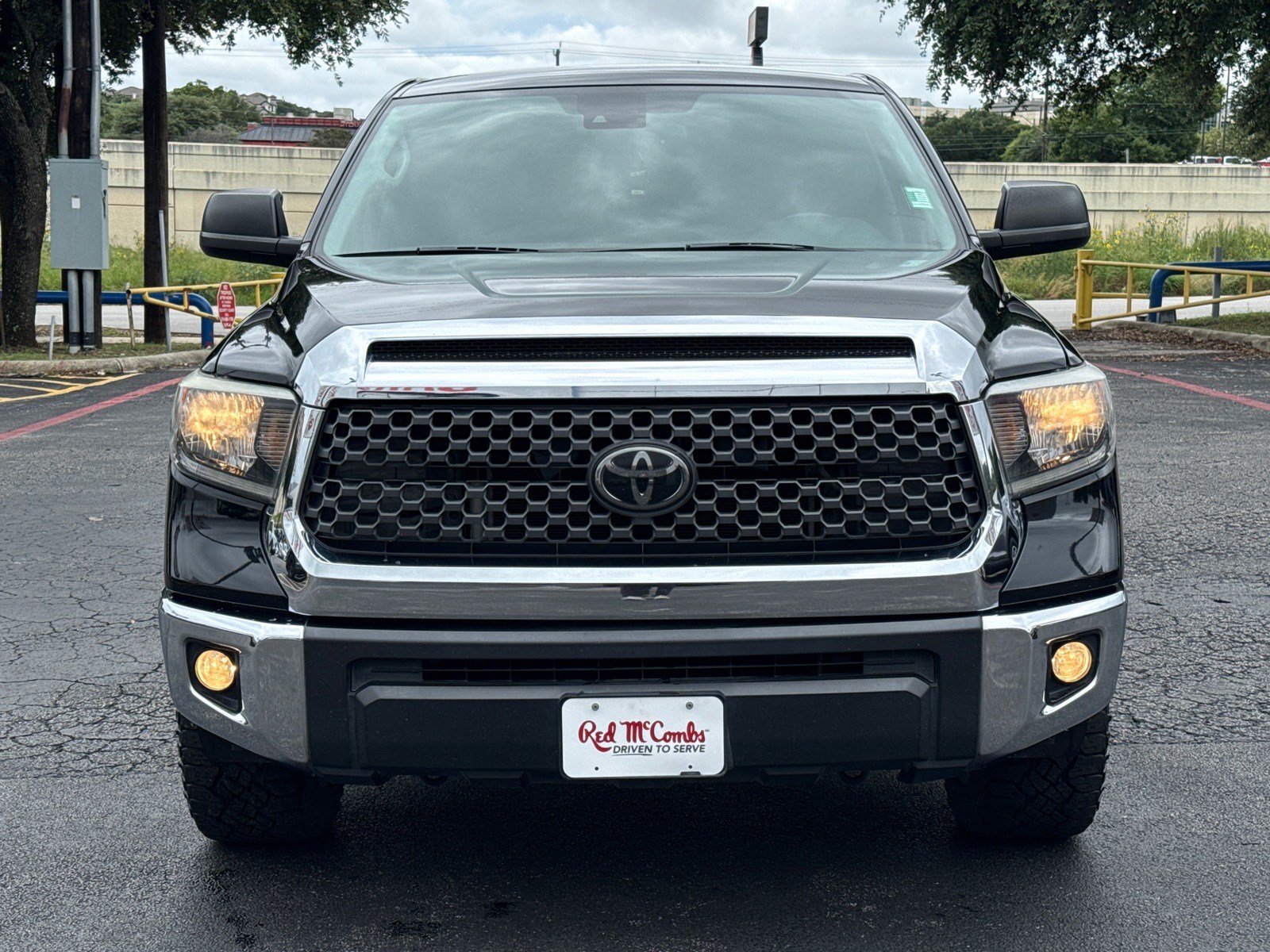 Used 2021 Toyota Tundra SR5 w/ SR5 Leather Package RWD image 2
