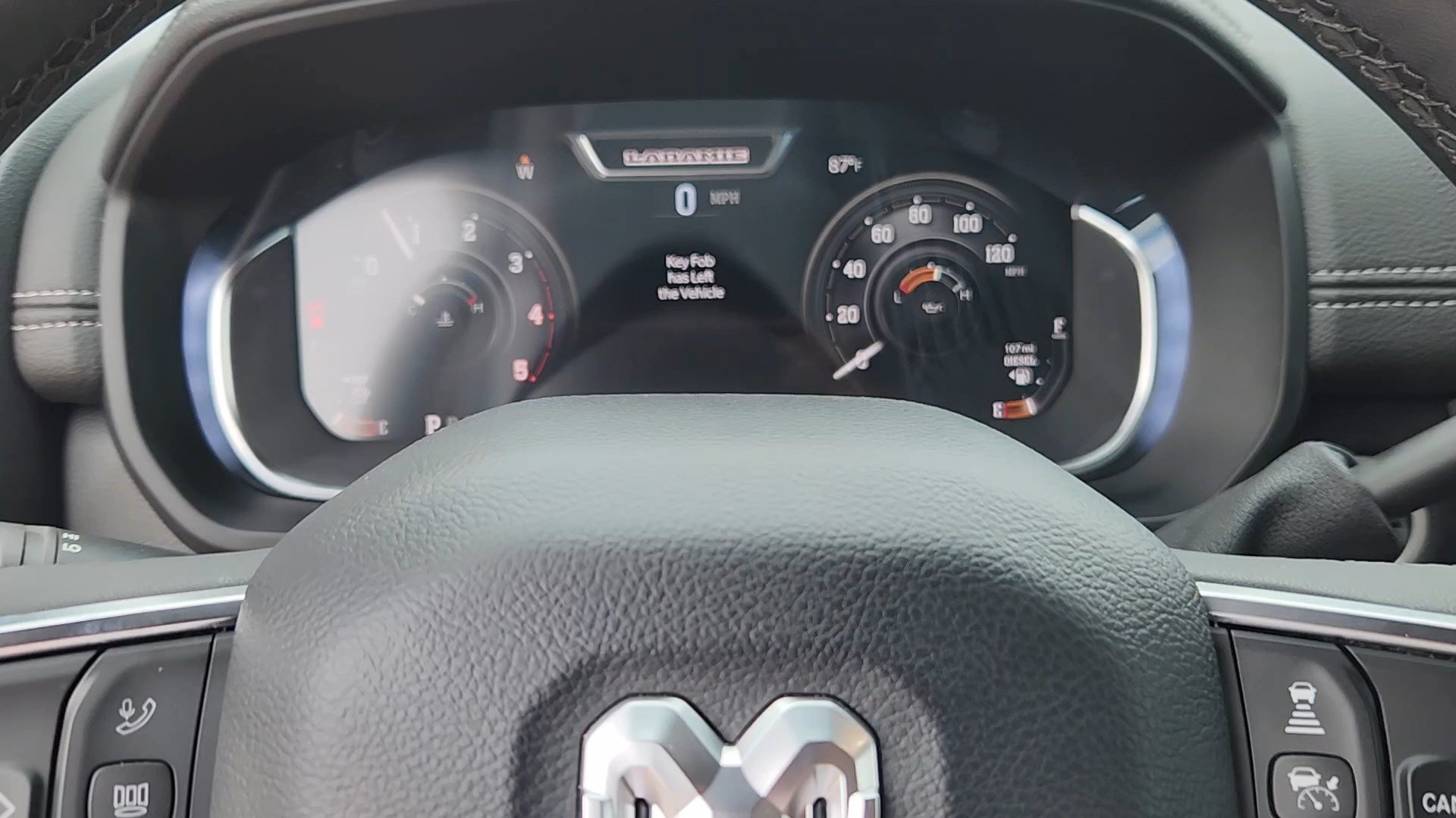 Used 2025 RAM 2500 Laramie AWD/4WD image 36