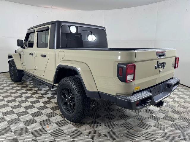 Used 2022 Jeep Gladiator Sport AWD/4WD image 4